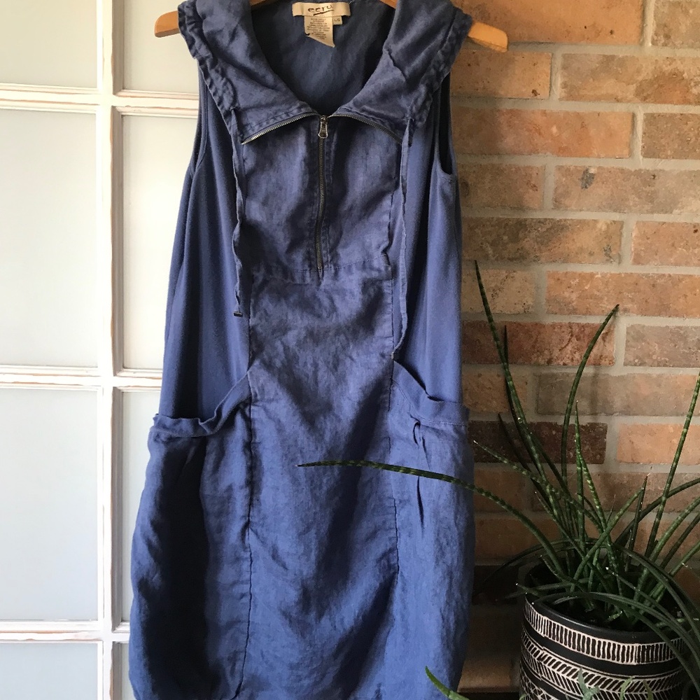 Ecru short dress